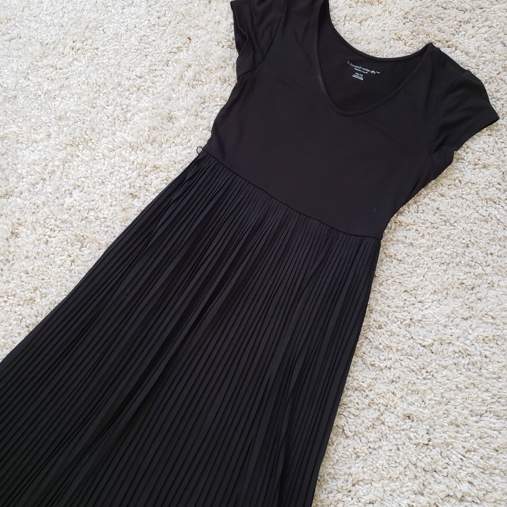 Liz Lange Maternity Maxi Dress